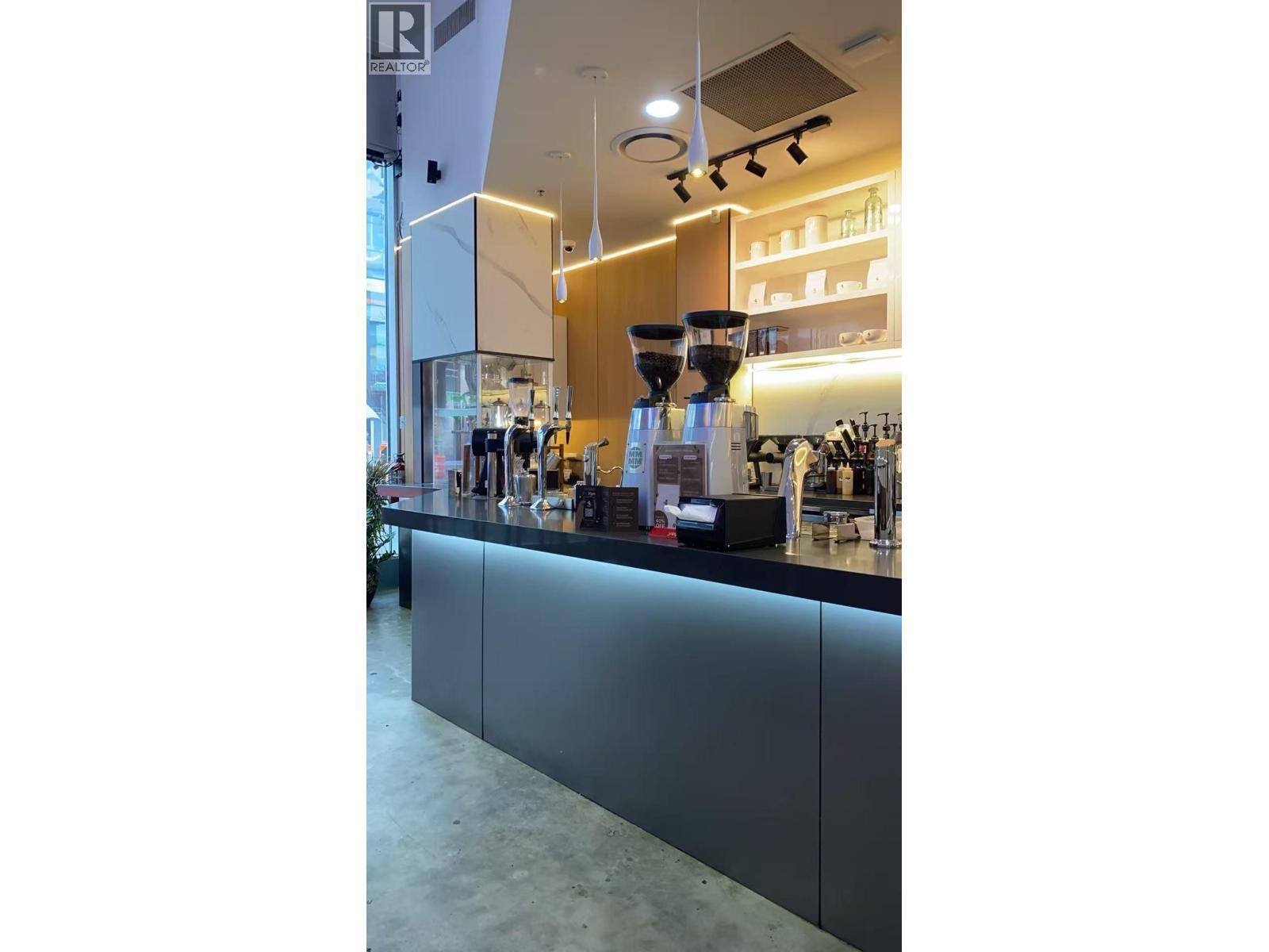 521 W Broadway, Vancouver, BC