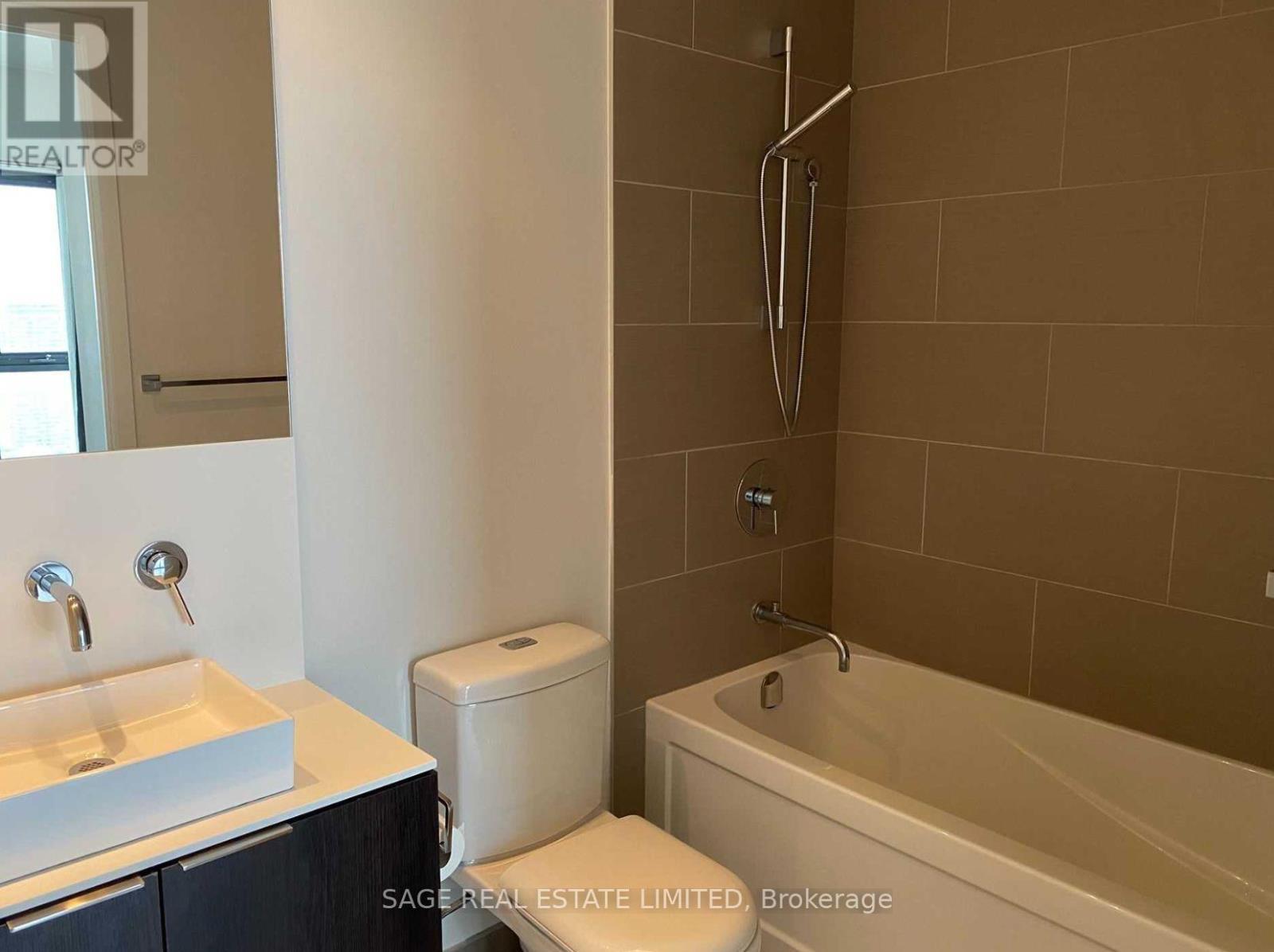 4207 - 159 Dundas Street E, Toronto, ON - Indoor Photo Showing Bathroom