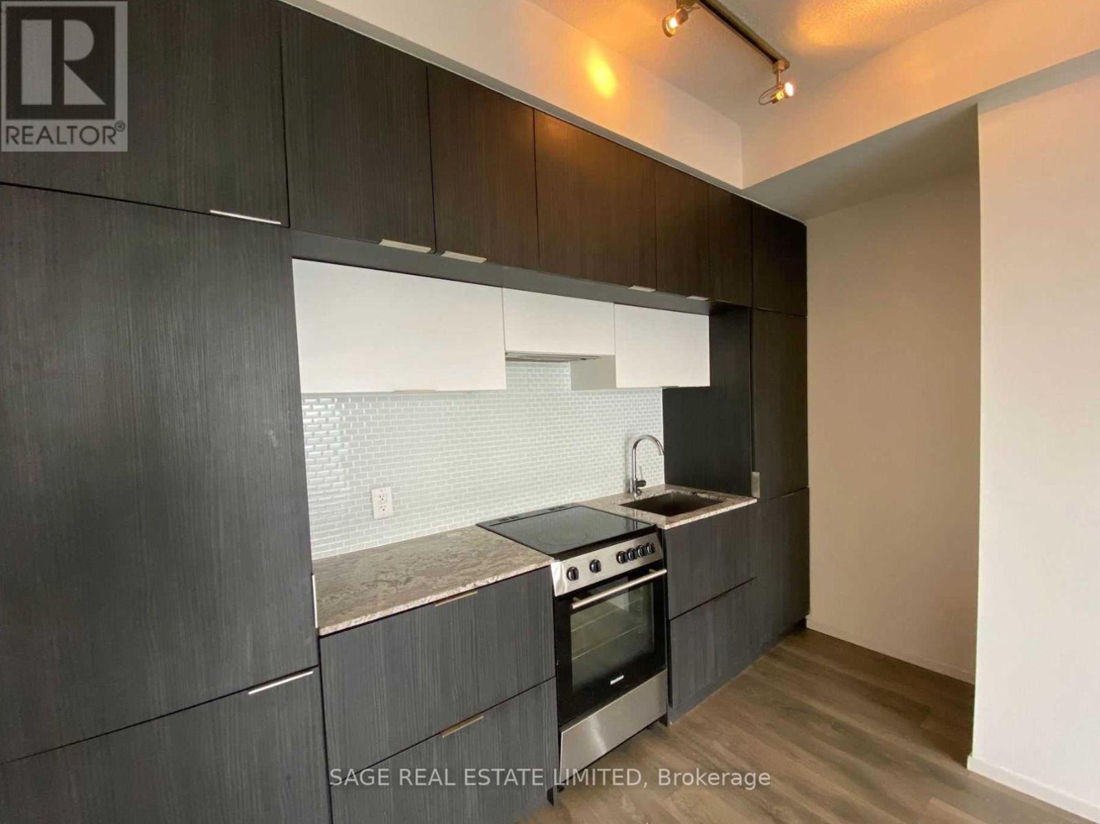 4207 - 159 Dundas Street E, Toronto, ON - Indoor Photo Showing Kitchen