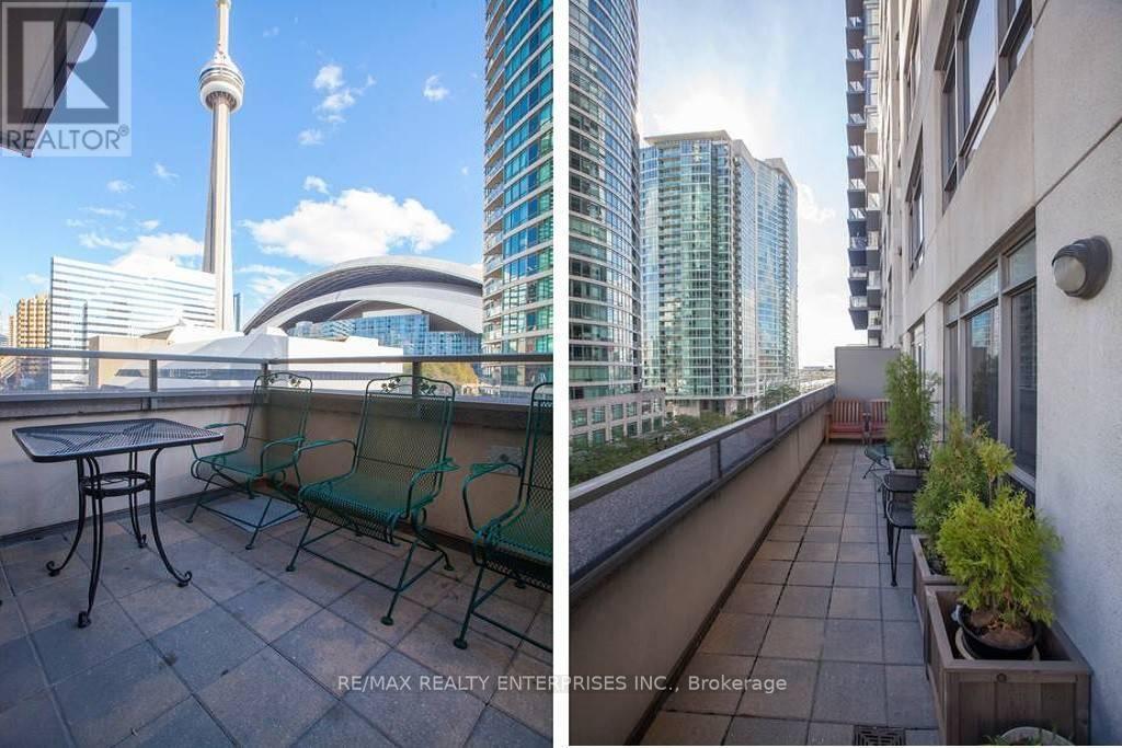 This UNIT HAS A HUGE TERRACE - 517 - 20 Blue Jays Way, Toronto, ON - Outdoor