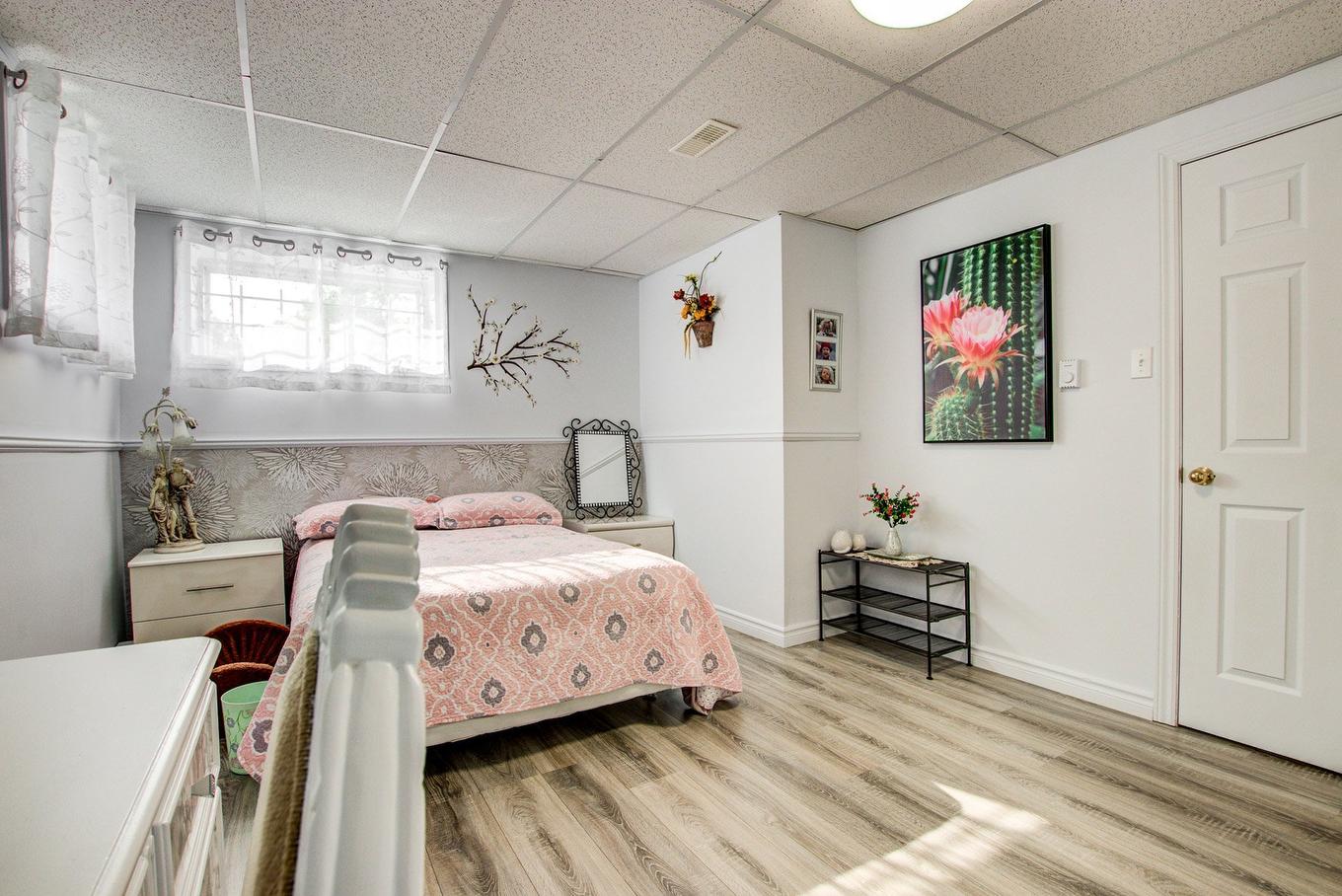 Bedroom - 1739 Rue Soucy, Longueuil (Saint-Hubert), QC - Indoor