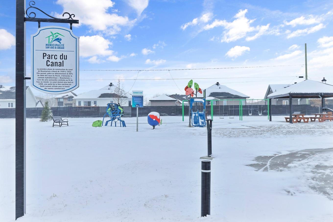 À proximité - 11Z Rue Des Plaisanciers, Saint-Louis-De-Gonzague, QC - Outdoor With View