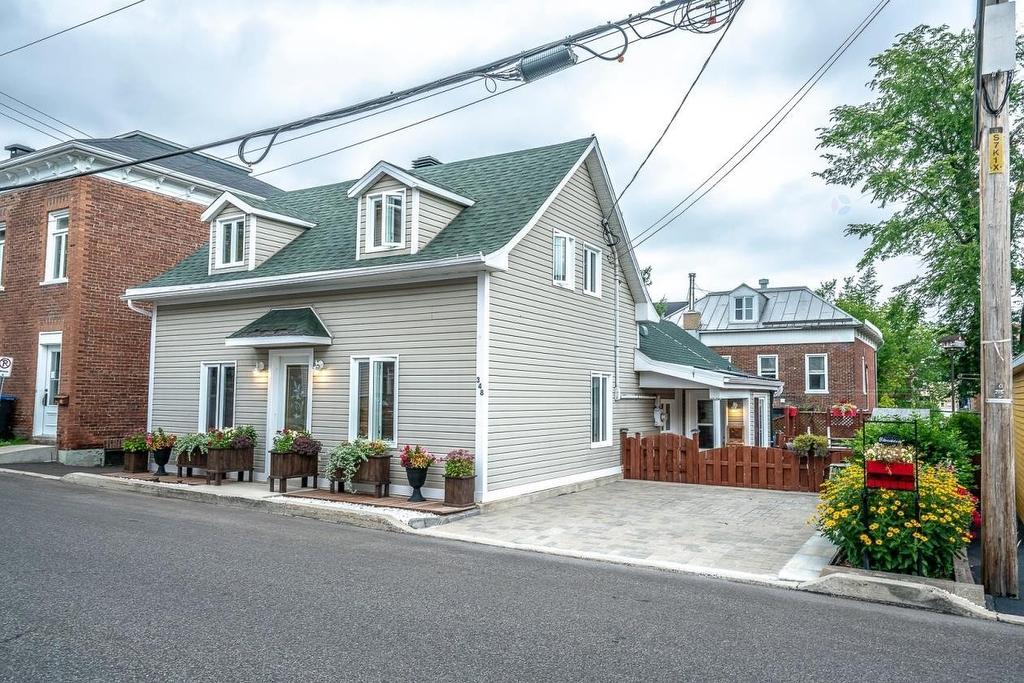 Façade - 348 Rue St-Onésime, Lévis (Desjardins), QC - Outdoor