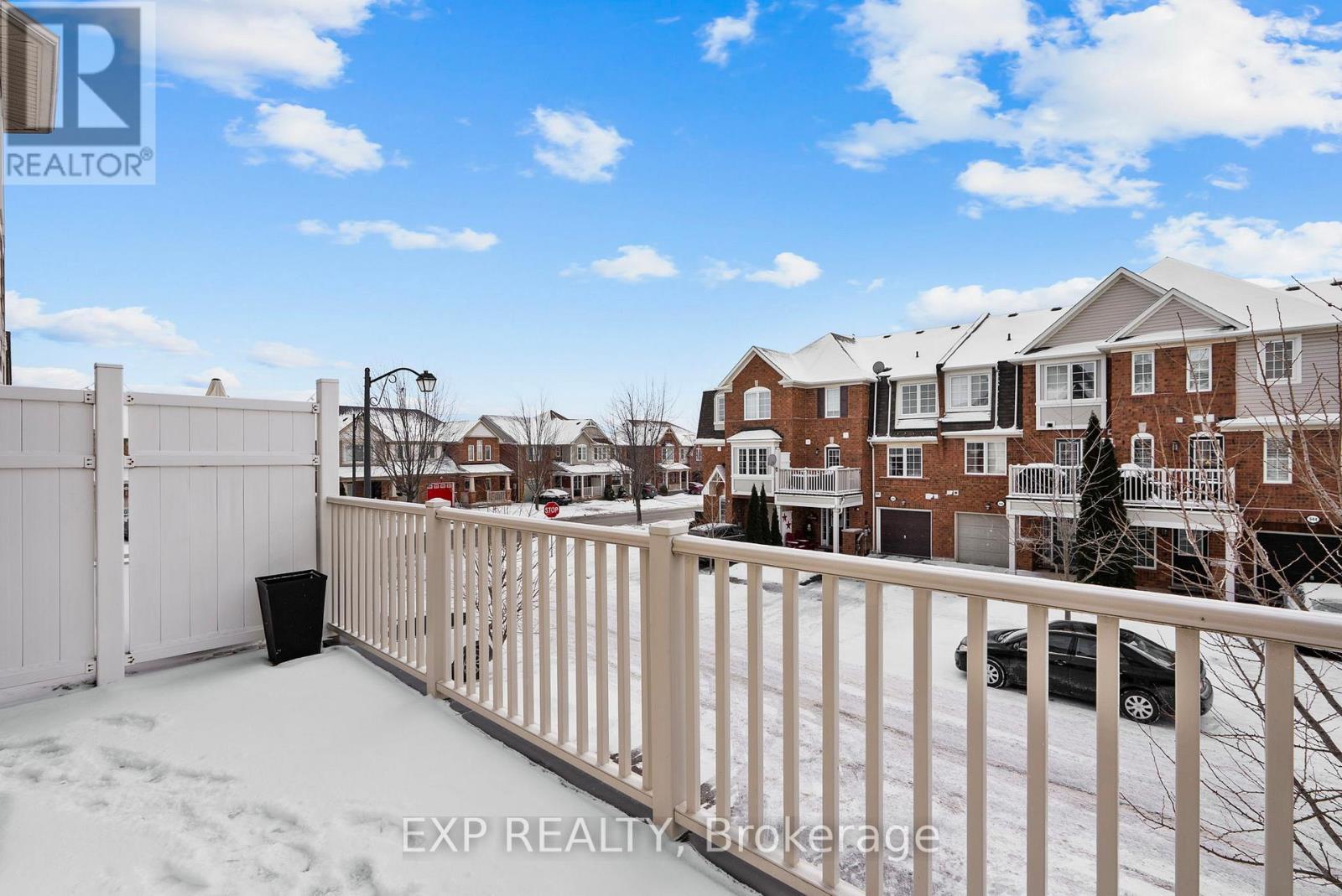945 Deverell Place, Milton, ON - Outdoor With Balcony