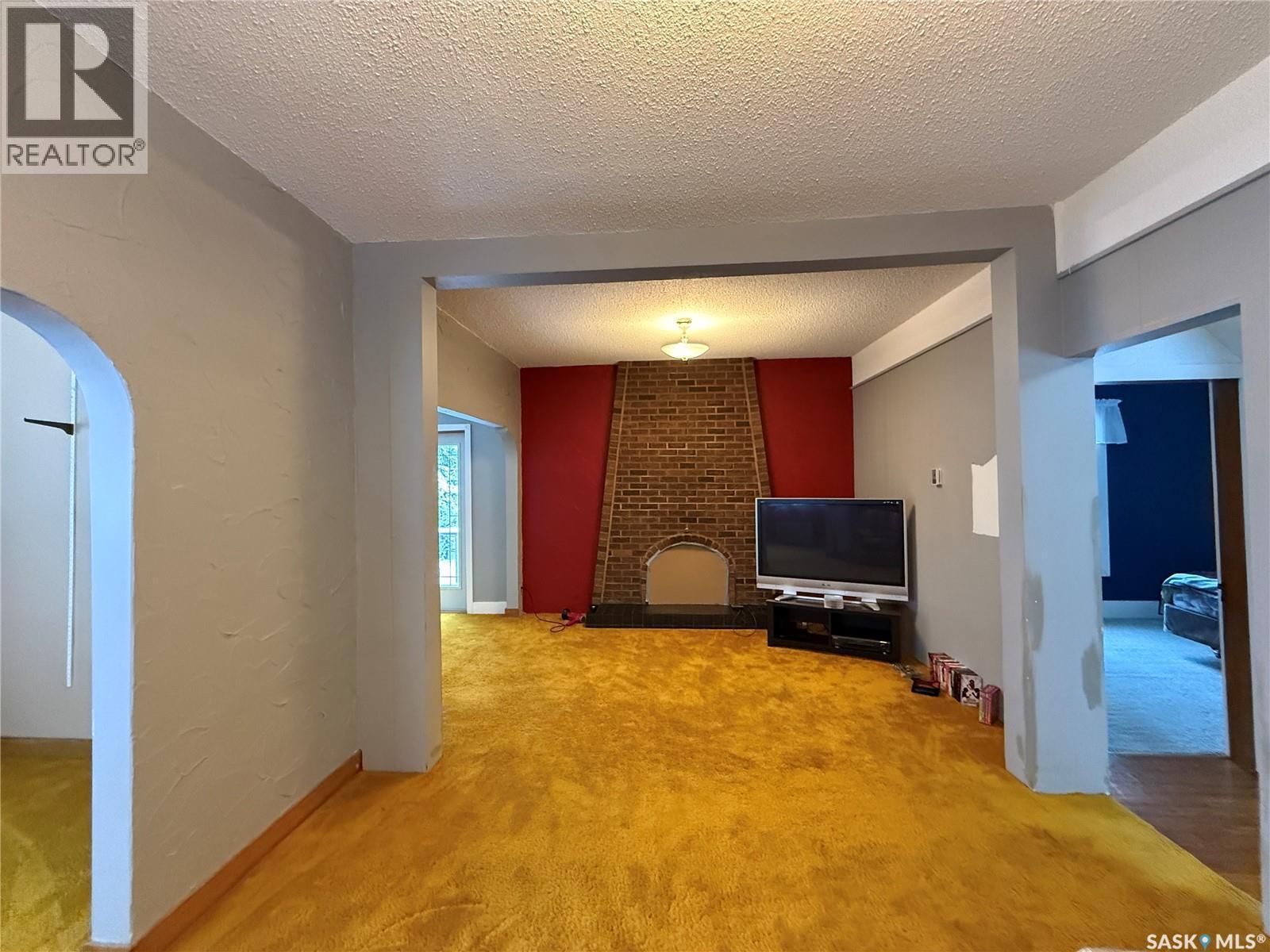 475 Main Street, Englefeld, SK - Indoor