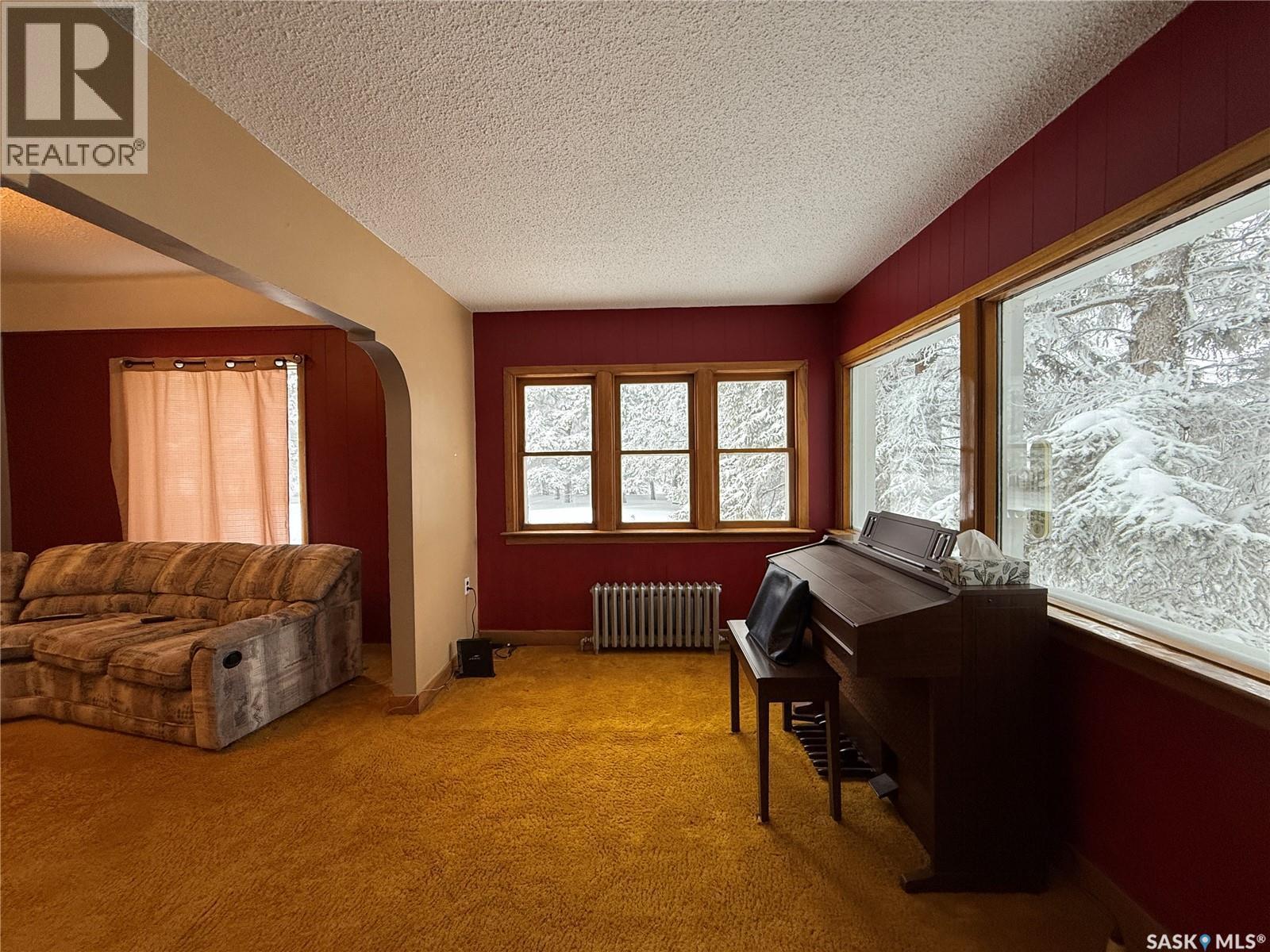 475 Main Street, Englefeld, SK - Indoor