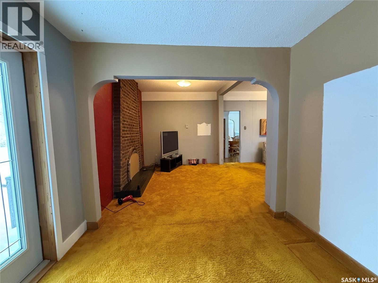 475 Main Street, Englefeld, SK - Indoor Photo Showing Other Room