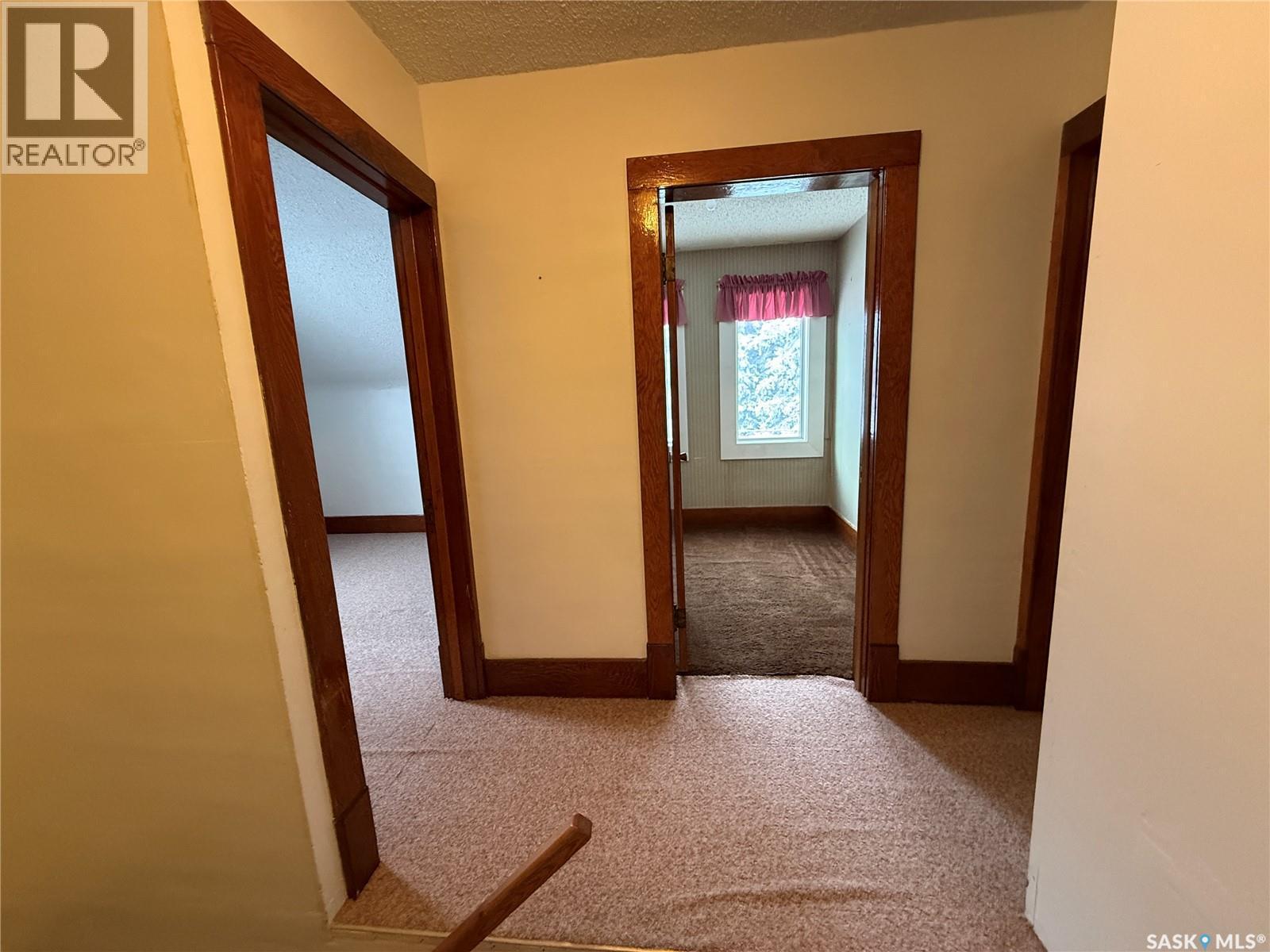 475 Main Street, Englefeld, SK - Indoor Photo Showing Other Room