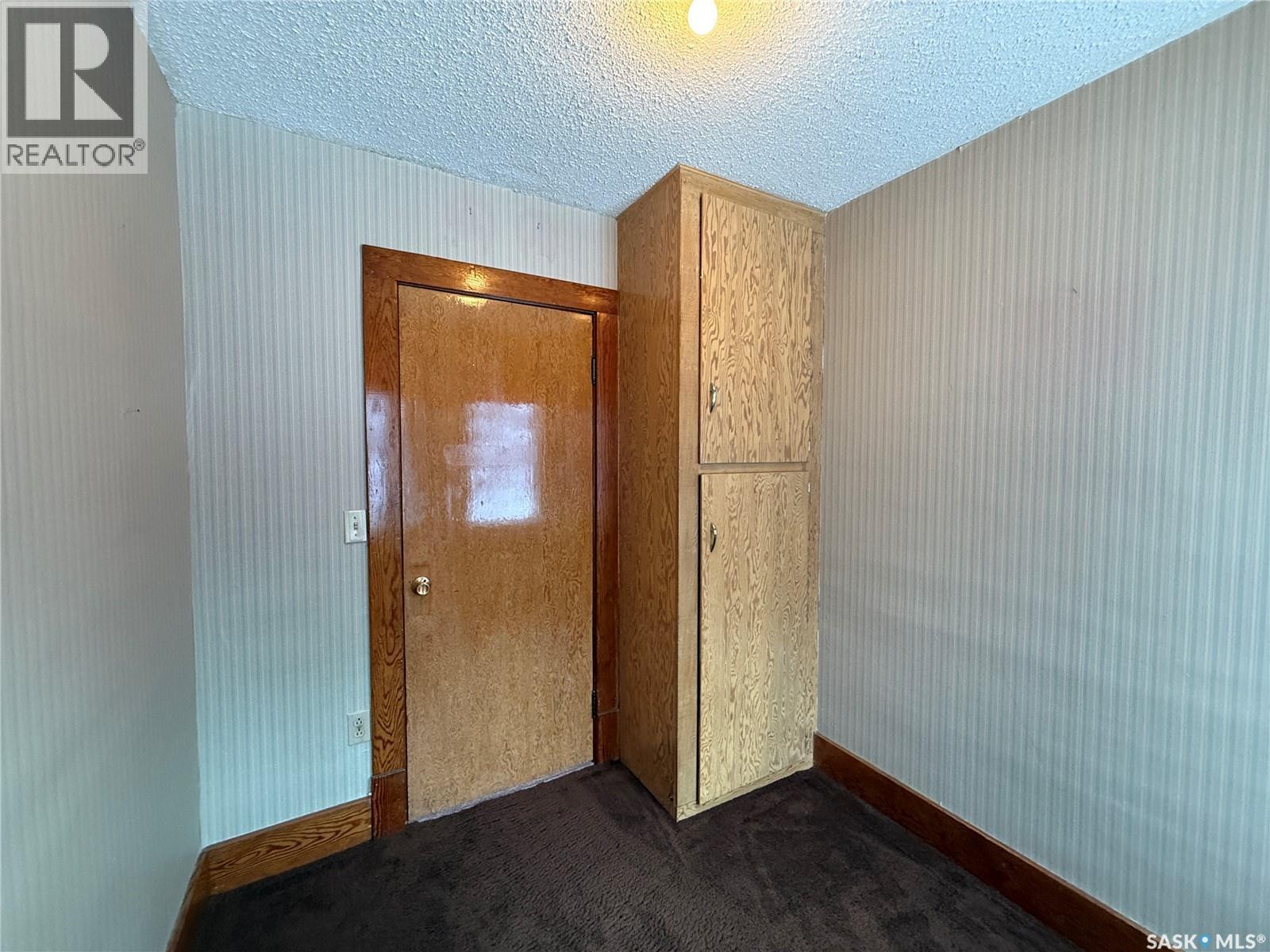 475 Main Street, Englefeld, SK - Indoor Photo Showing Other Room