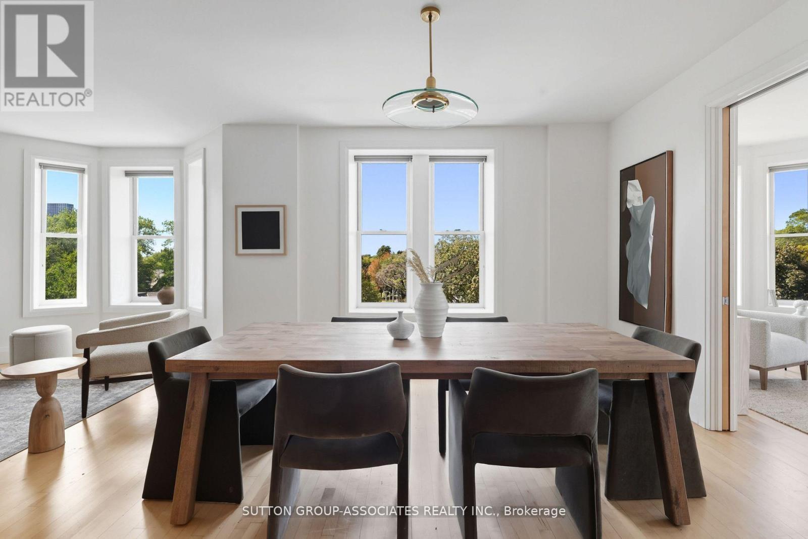 408 - 385 Brunswick Avenue, Toronto, ON - Indoor Photo Showing Dining Room