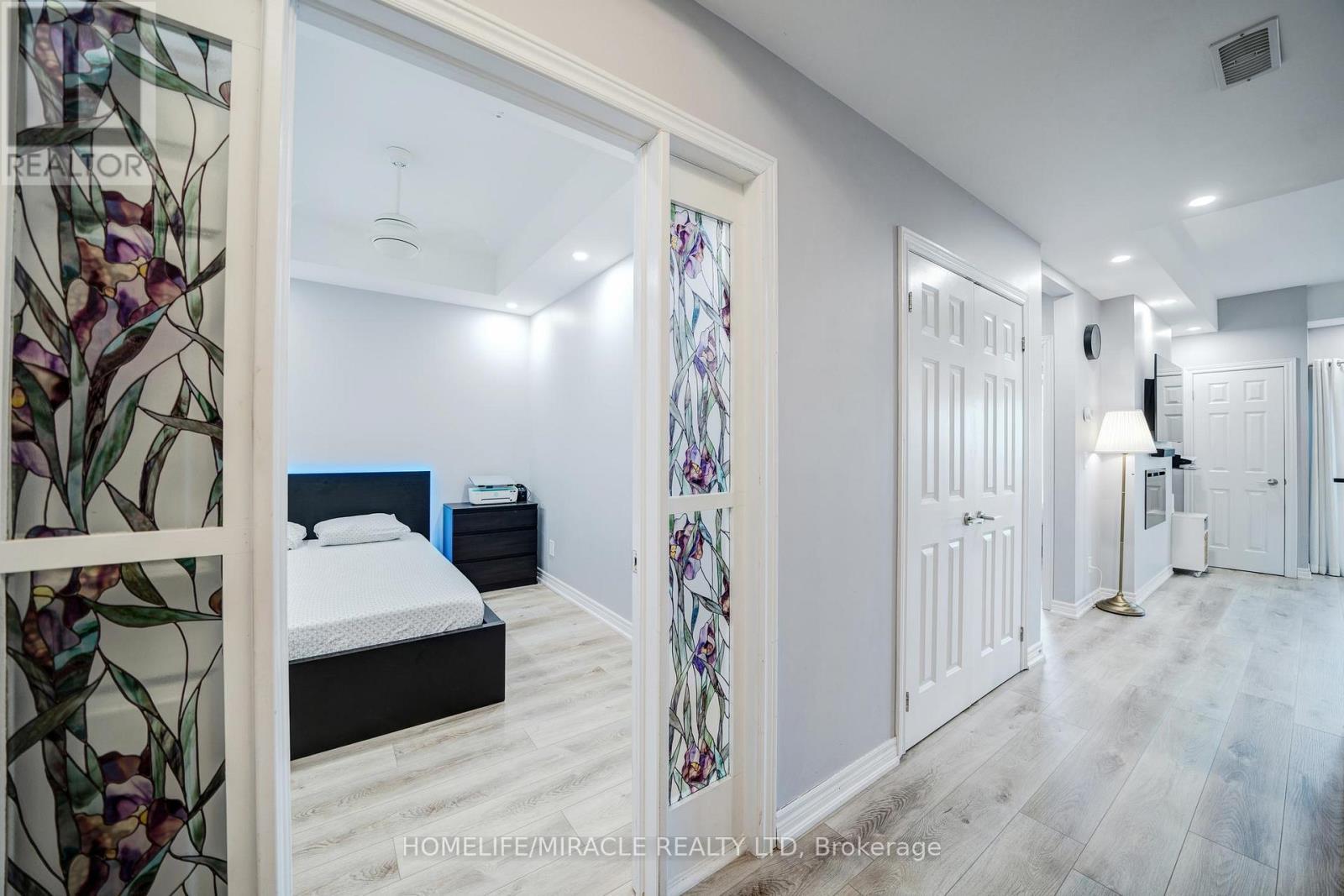 303 - 650 Gordon Street, Whitby, ON - Indoor Photo Showing Other Room