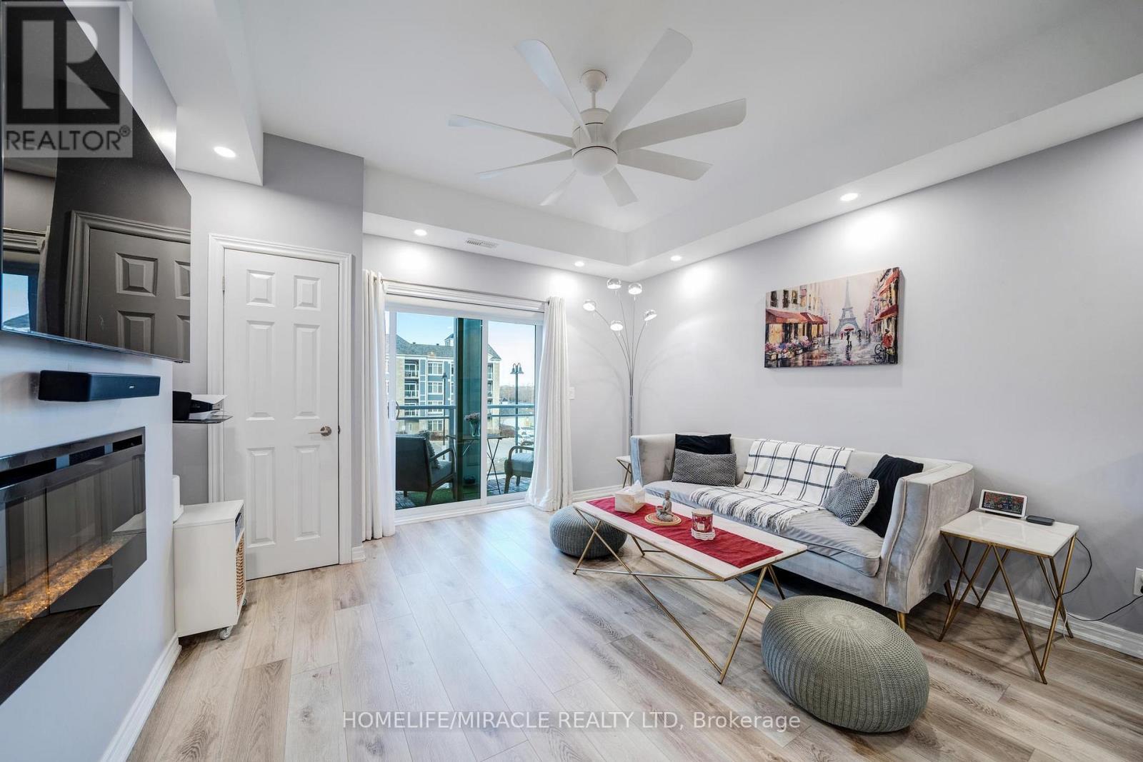 303 - 650 Gordon Street, Whitby, ON - Indoor With Fireplace