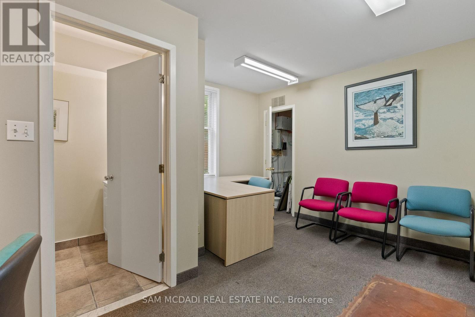 571 Kingston Road W, Ajax, ON