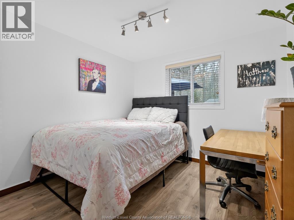 6860 Matchette Road, Lasalle, ON - Indoor Photo Showing Bedroom