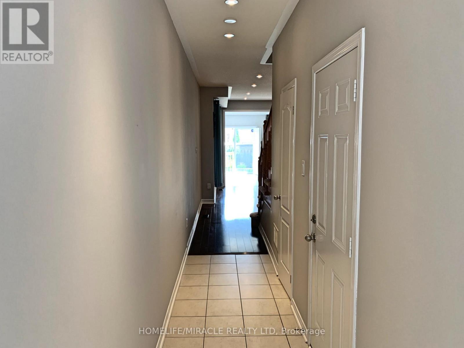 866 Francine Crescent, Mississauga, ON - Indoor Photo Showing Other Room