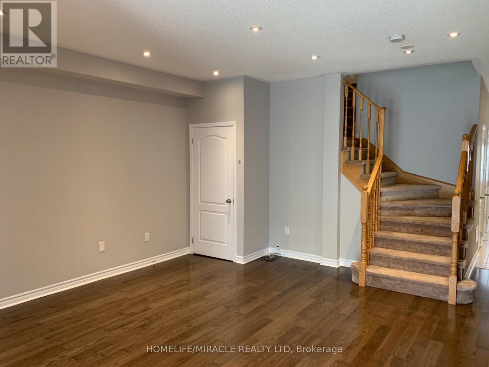866 Francine Crescent, Mississauga, ON - Indoor Photo Showing Other Room
