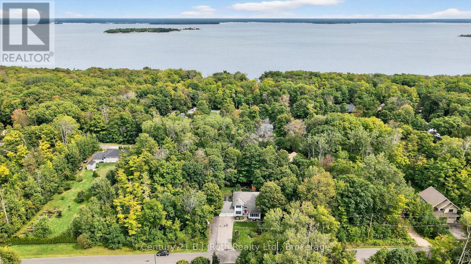 83 Wozniak Road, Penetanguishene, ON - Outdoor With Body Of Water With View