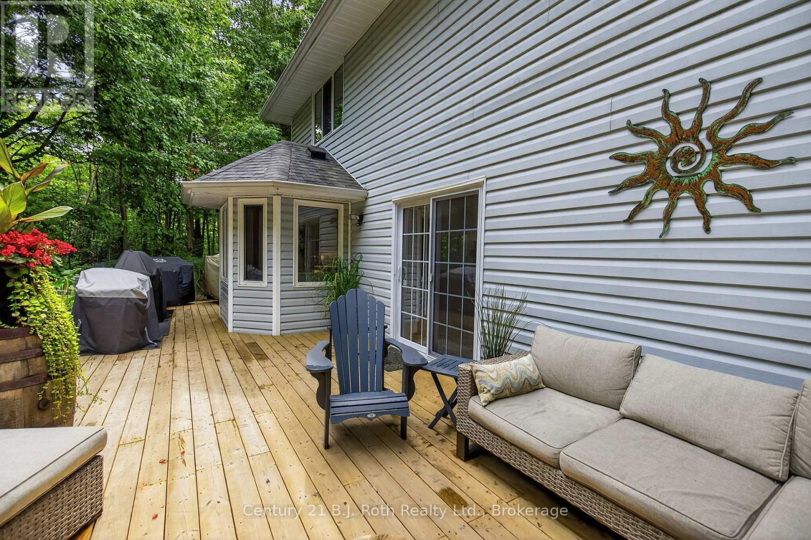 83 Wozniak Road, Penetanguishene, ON - Outdoor With Deck Patio Veranda With Exterior