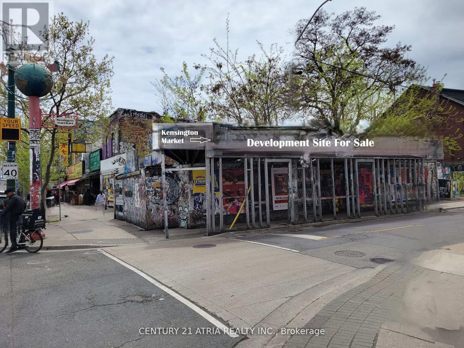 374 Spadina Avenue, Toronto, ON