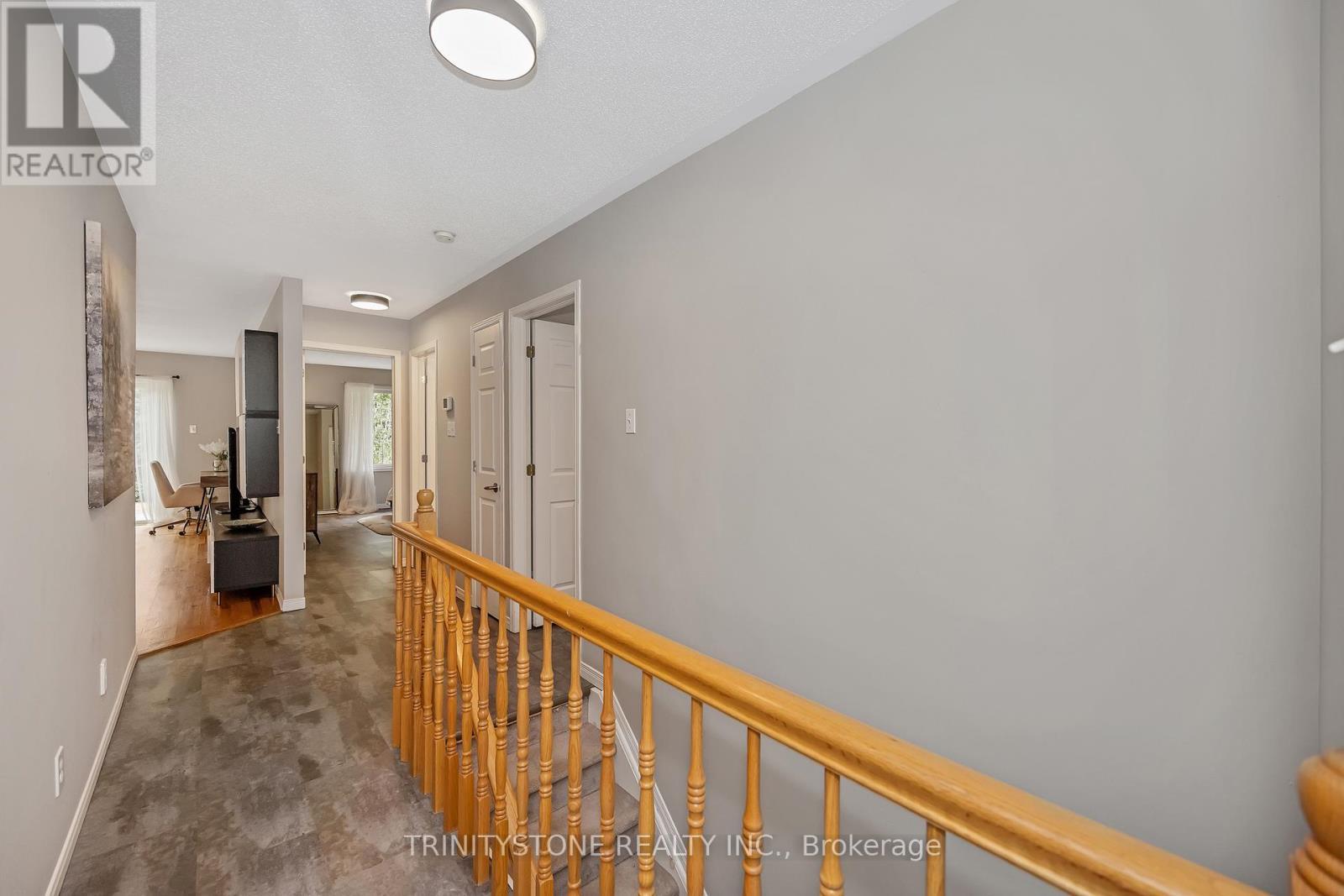 6127 Abbott Street E, Ottawa, ON - Indoor Photo Showing Other Room