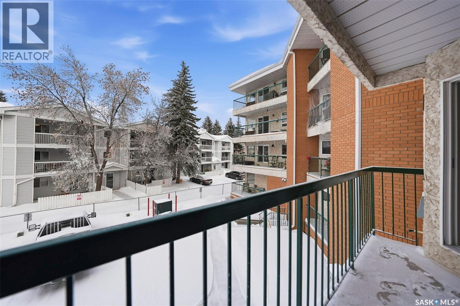 209 301 Cree Crescent, Saskatoon, SK - Outdoor With Balcony With Exterior