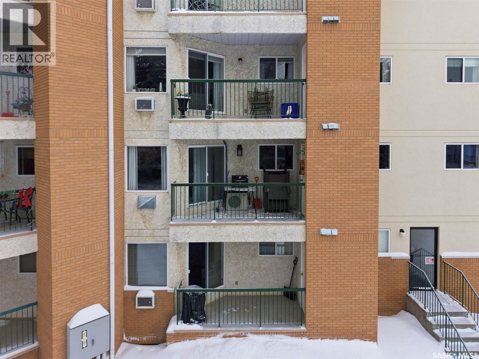 209 301 Cree Crescent, Saskatoon, SK - Outdoor With Balcony With Exterior
