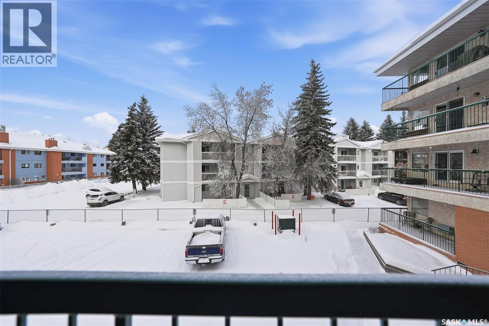 209 301 Cree Crescent, Saskatoon, SK - Outdoor With Balcony