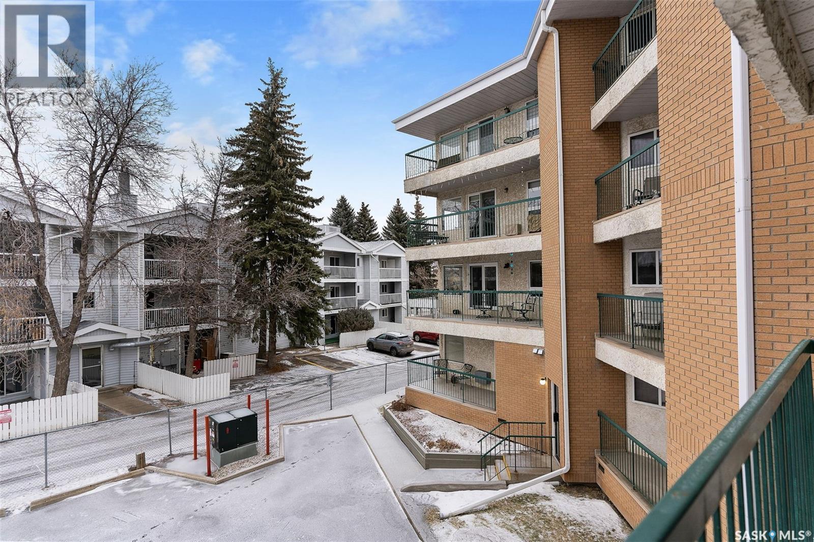 209 301 Cree Crescent, Saskatoon, SK - Outdoor With Balcony