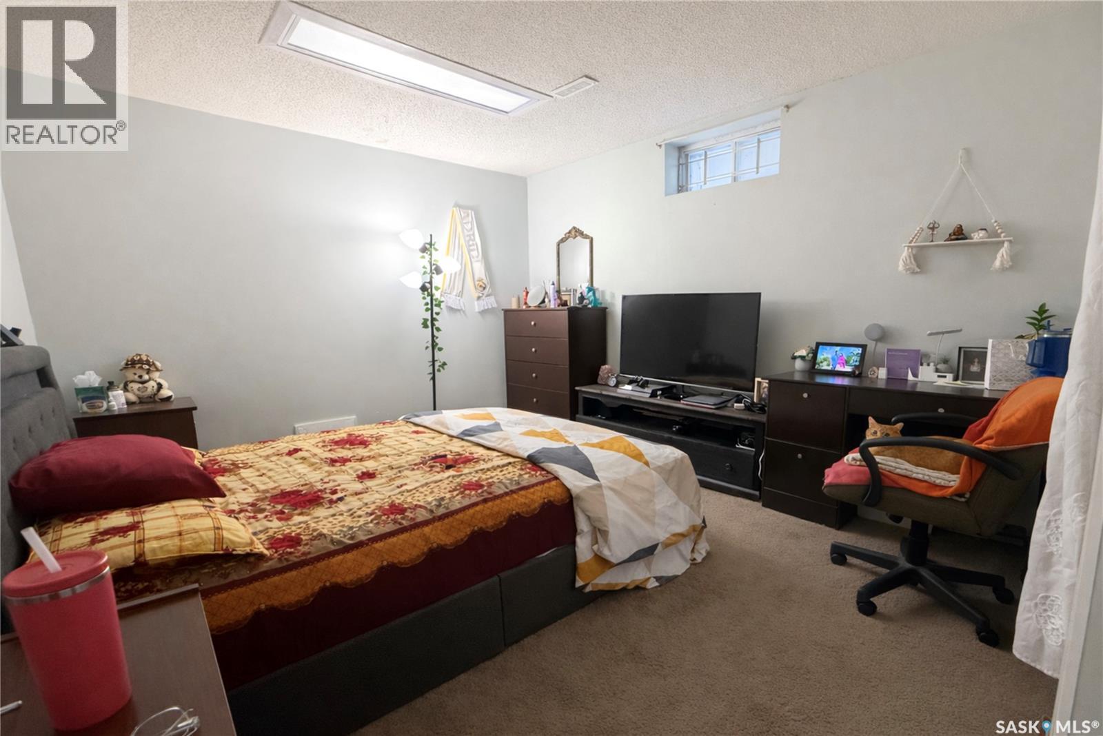 1606 Bradwell Avenue, Saskatoon, SK - Indoor Photo Showing Bedroom