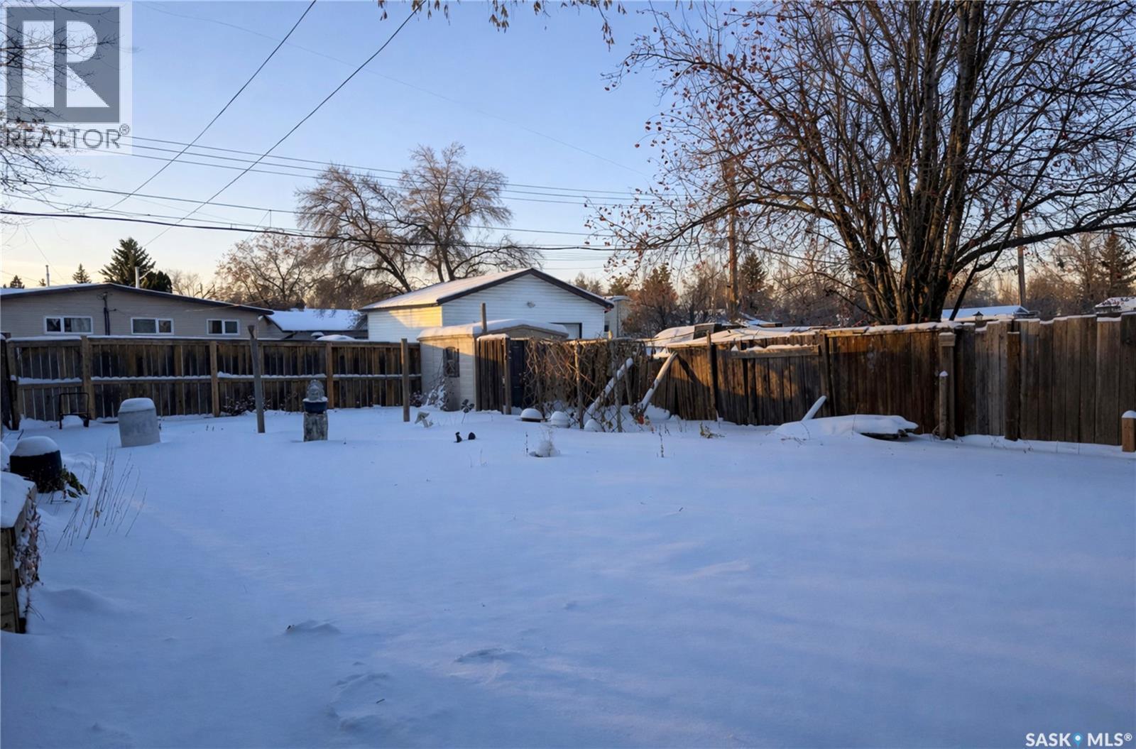 1606 Bradwell Avenue, Saskatoon, SK - Outdoor