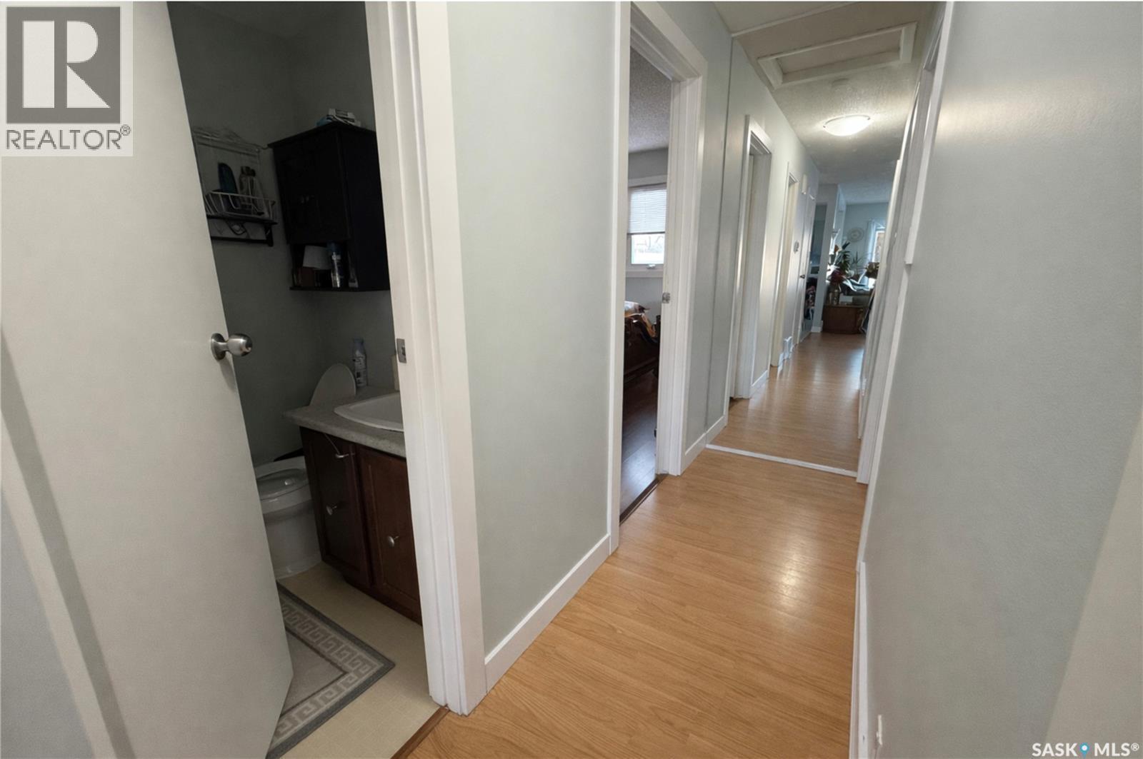 1606 Bradwell Avenue, Saskatoon, SK - Indoor