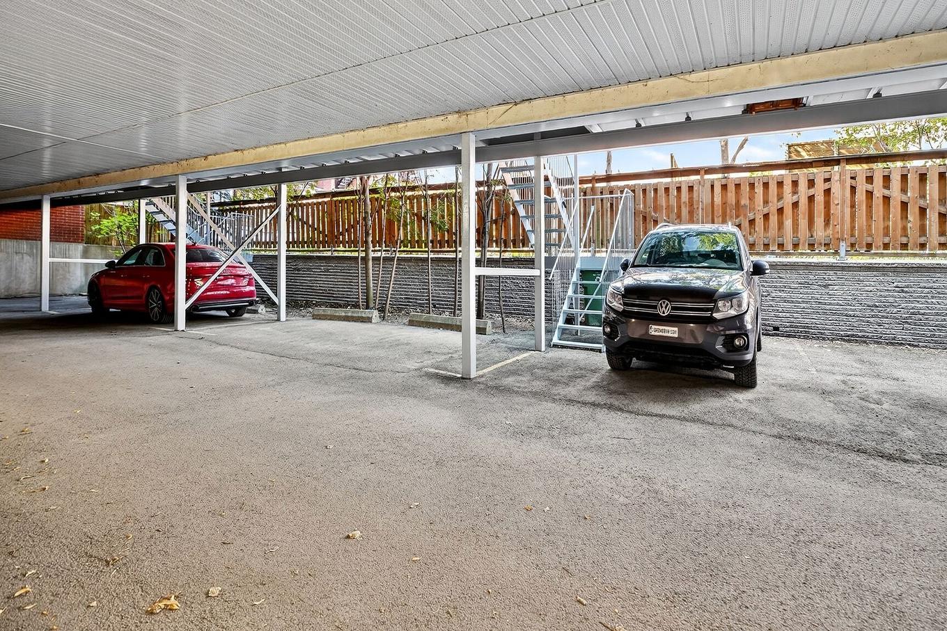 Parking - 202-54 Rue Ste-Marguerite, Montréal (Le Sud-Ouest), QC - Outdoor