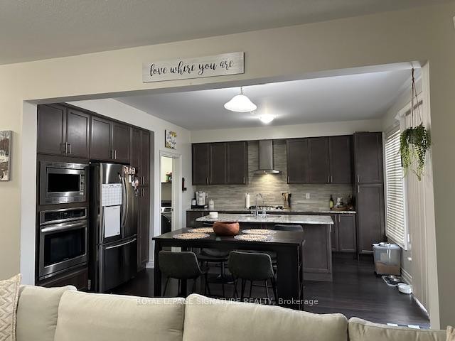 1317 Raspberry Terrace, Milton, ON - Indoor