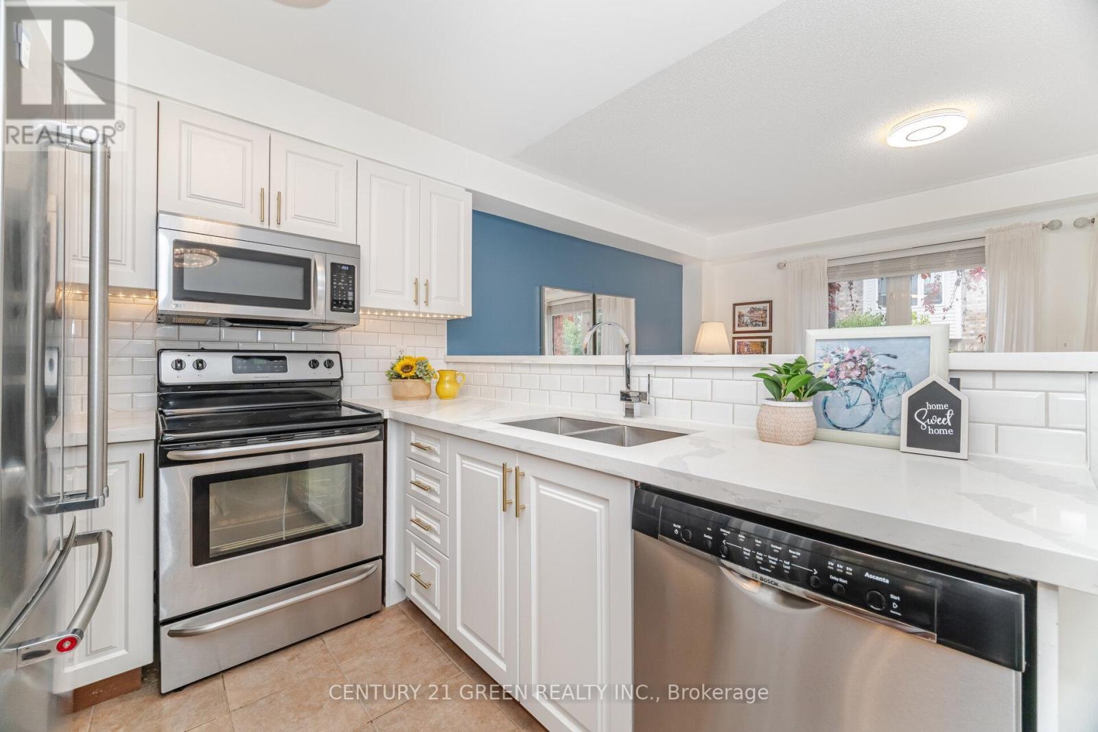 2403 Emerson Drive, Burlington, ON - Indoor Photo Showing Kitchen With Stainless Steel Kitchen With Double Sink