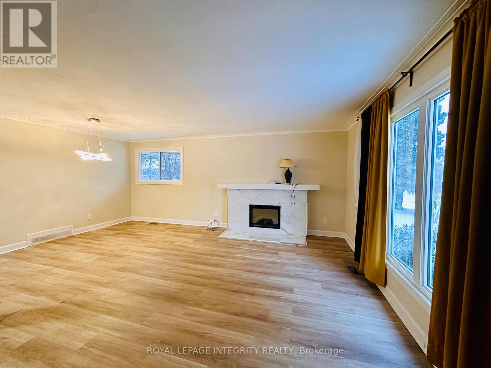 1797 Gage Crescent, Ottawa, ON - Indoor With Fireplace