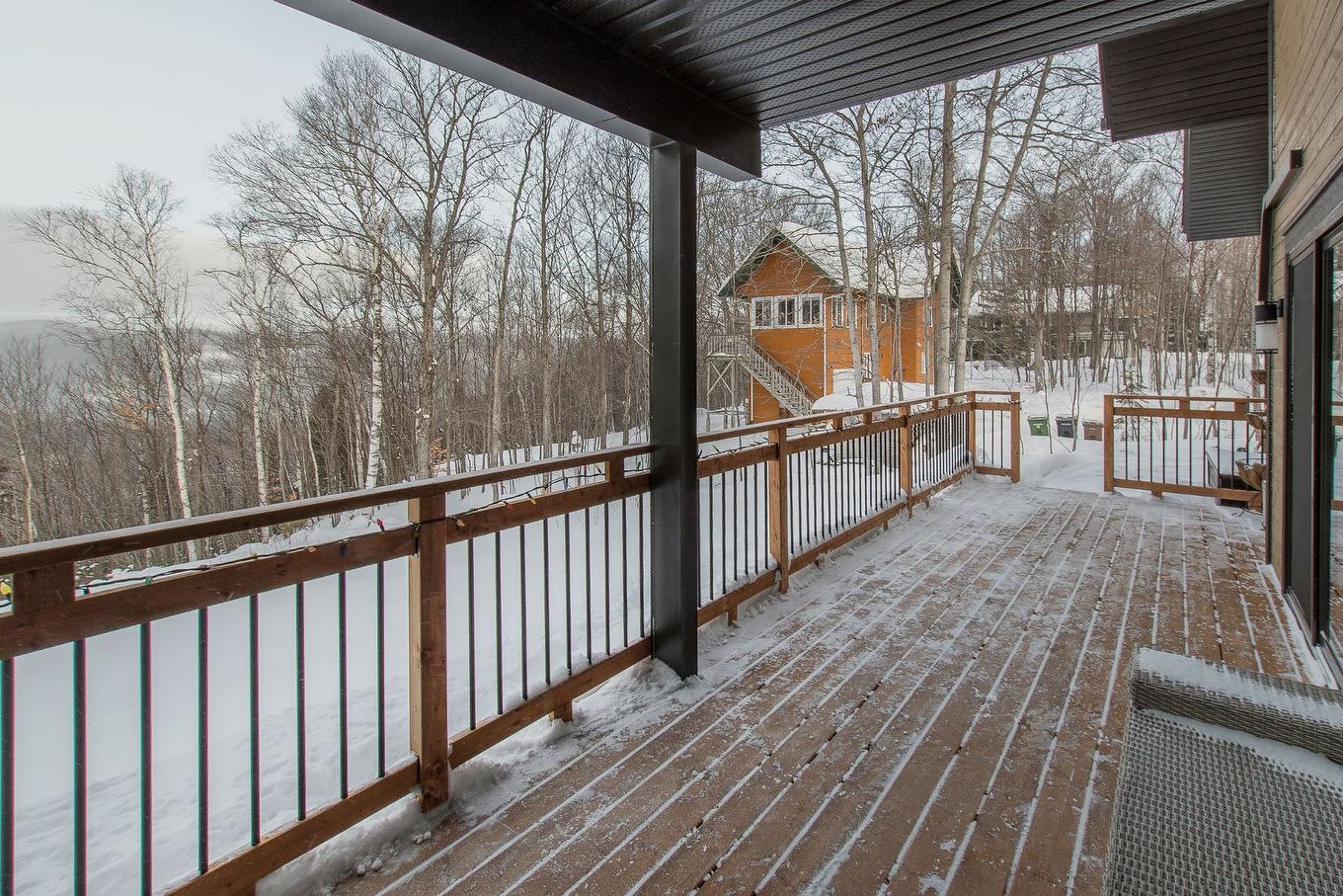 Patio - 929 Rue De Château-D'Aix, Val-David, QC - Outdoor With Exterior