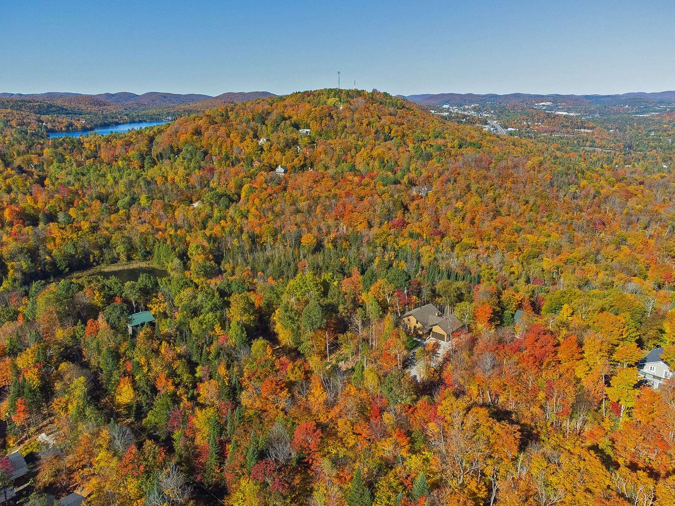 Aerial photo - 929 Rue De Château-D'Aix, Val-David, QC - Outdoor With View