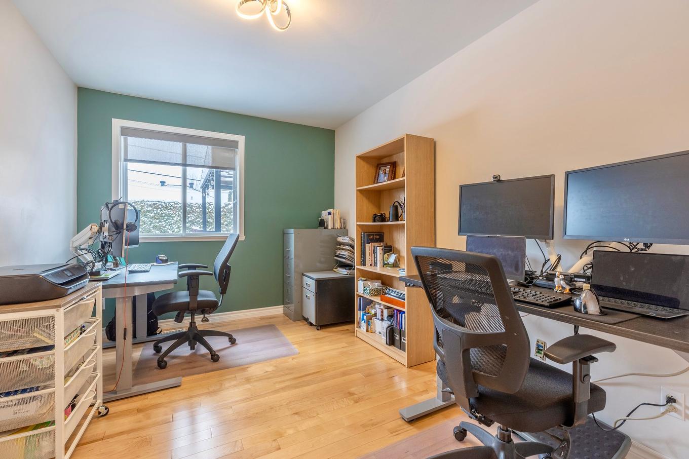 Bedroom - 1242 Boul. Virginie-Roy, Notre-Dame-De-L'Île-Perrot, QC - Indoor Photo Showing Office