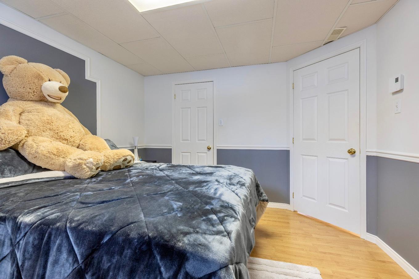 Bedroom - 1242 Boul. Virginie-Roy, Notre-Dame-De-L'Île-Perrot, QC - Indoor Photo Showing Bedroom