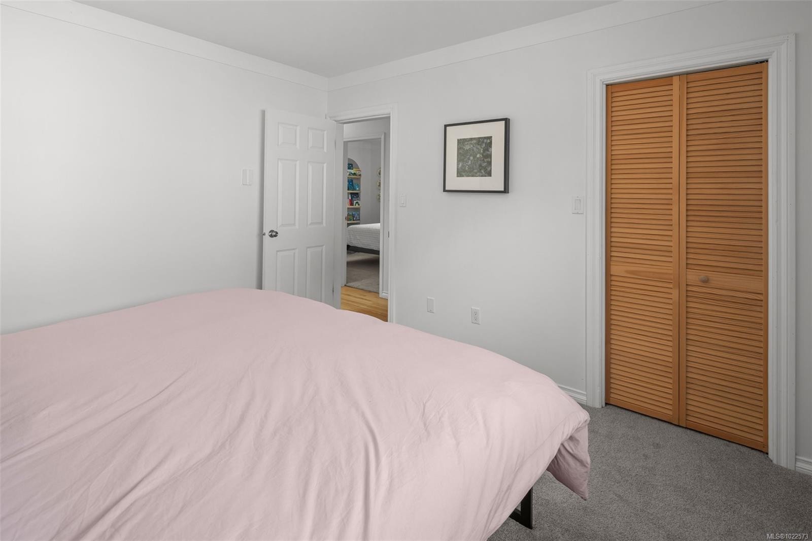 7147 Wright Rd, Sooke, BC - Indoor Photo Showing Bedroom