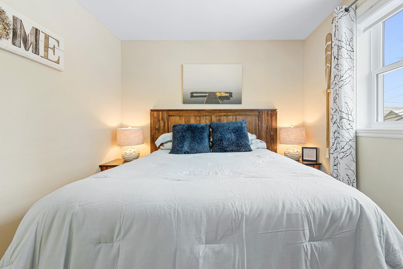 Bedroom - 1 Rue Maisonneuve, Grenville-Sur-La-Rouge, QC - Indoor Photo Showing Bedroom