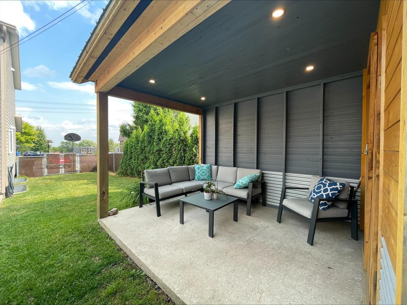 Exterior - 637 Rue De Cloridan, Terrebonne (Terrebonne), QC - Outdoor With Deck Patio Veranda With Exterior