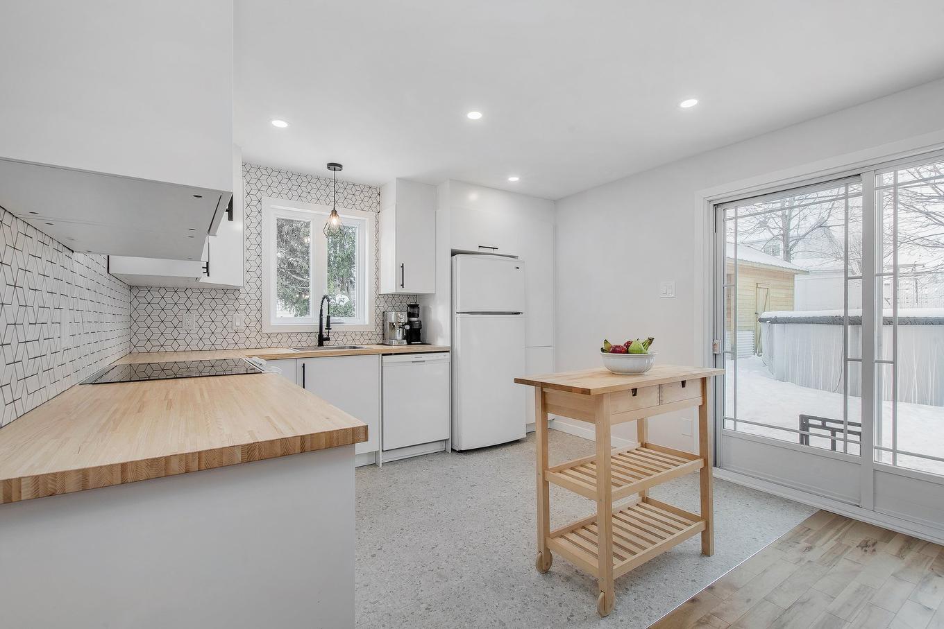 Kitchen - 637 Rue De Cloridan, Terrebonne (Terrebonne), QC - Indoor Photo Showing Kitchen