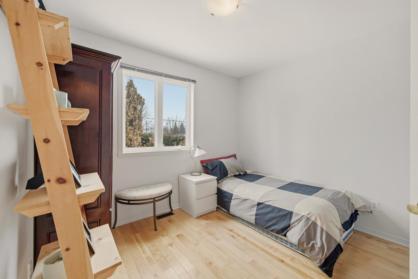 Chambre à coucher - 460 Rue Maude-Abbott, Saint-Bruno-De-Montarville, QC - Indoor Photo Showing Bedroom