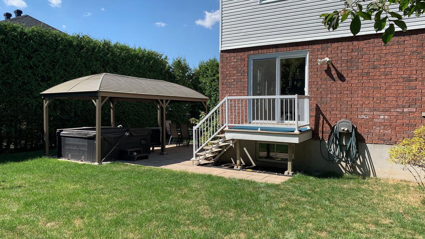 Cour - 460 Rue Maude-Abbott, Saint-Bruno-De-Montarville, QC - Outdoor