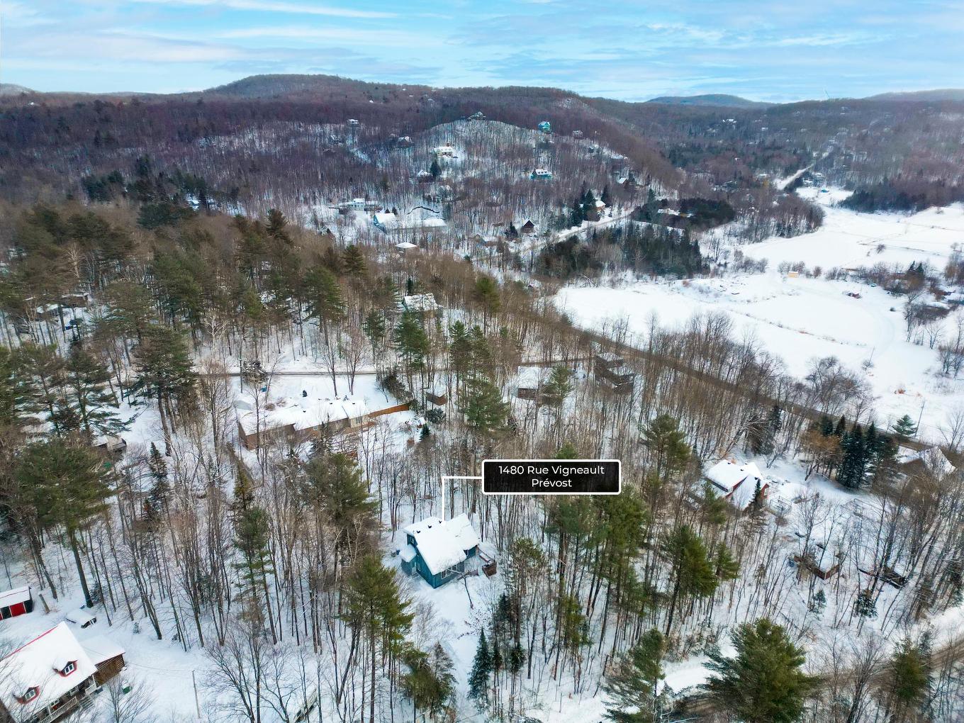 Photo aérienne - 1480 Rue Vigneault, Prévost, QC - Outdoor With View