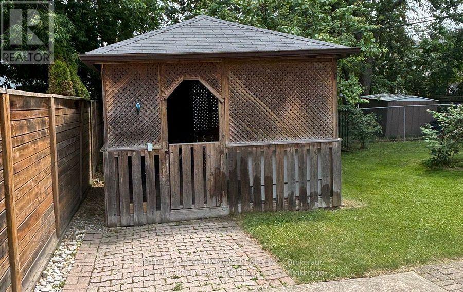 61 Forest Avenue, Mississauga, ON - Outdoor