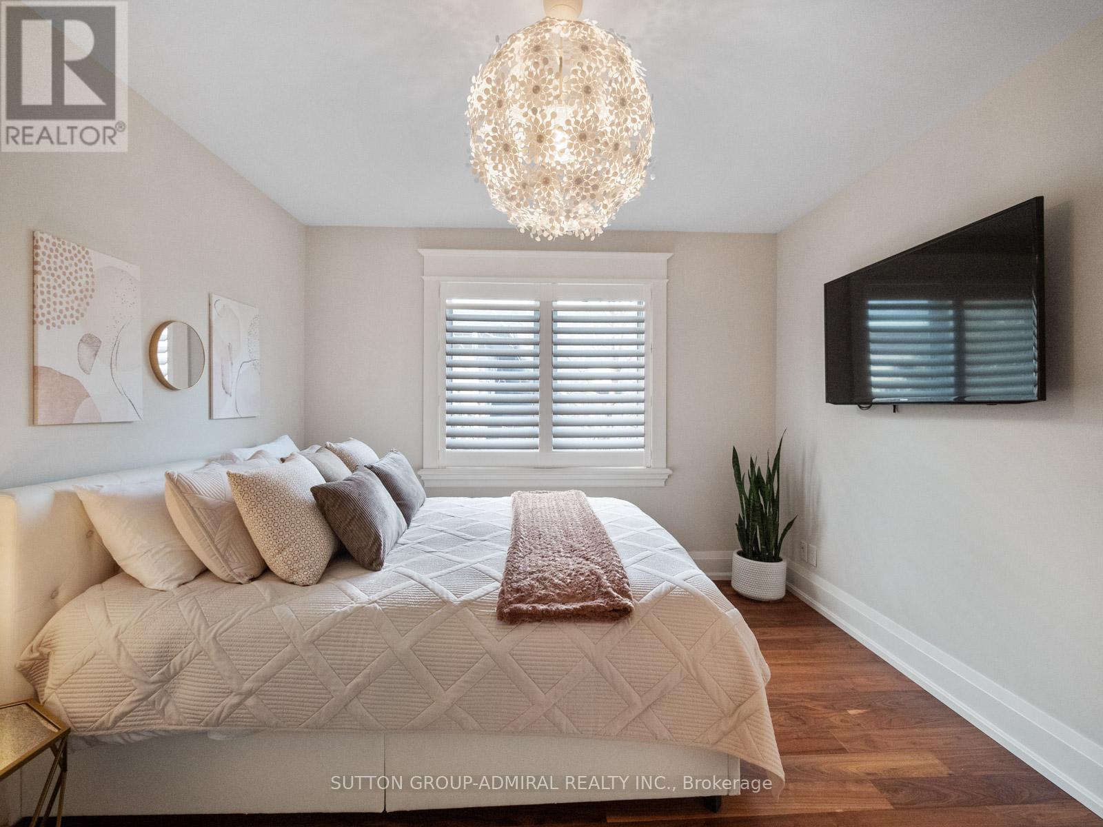 26 Puckeridge Crescent, Toronto, ON - Indoor Photo Showing Bedroom