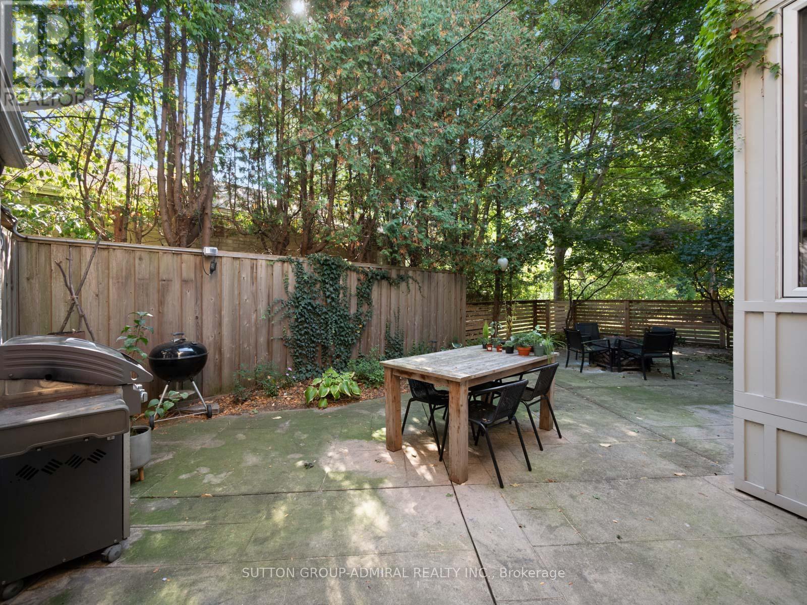 26 Puckeridge Crescent, Toronto, ON - Outdoor