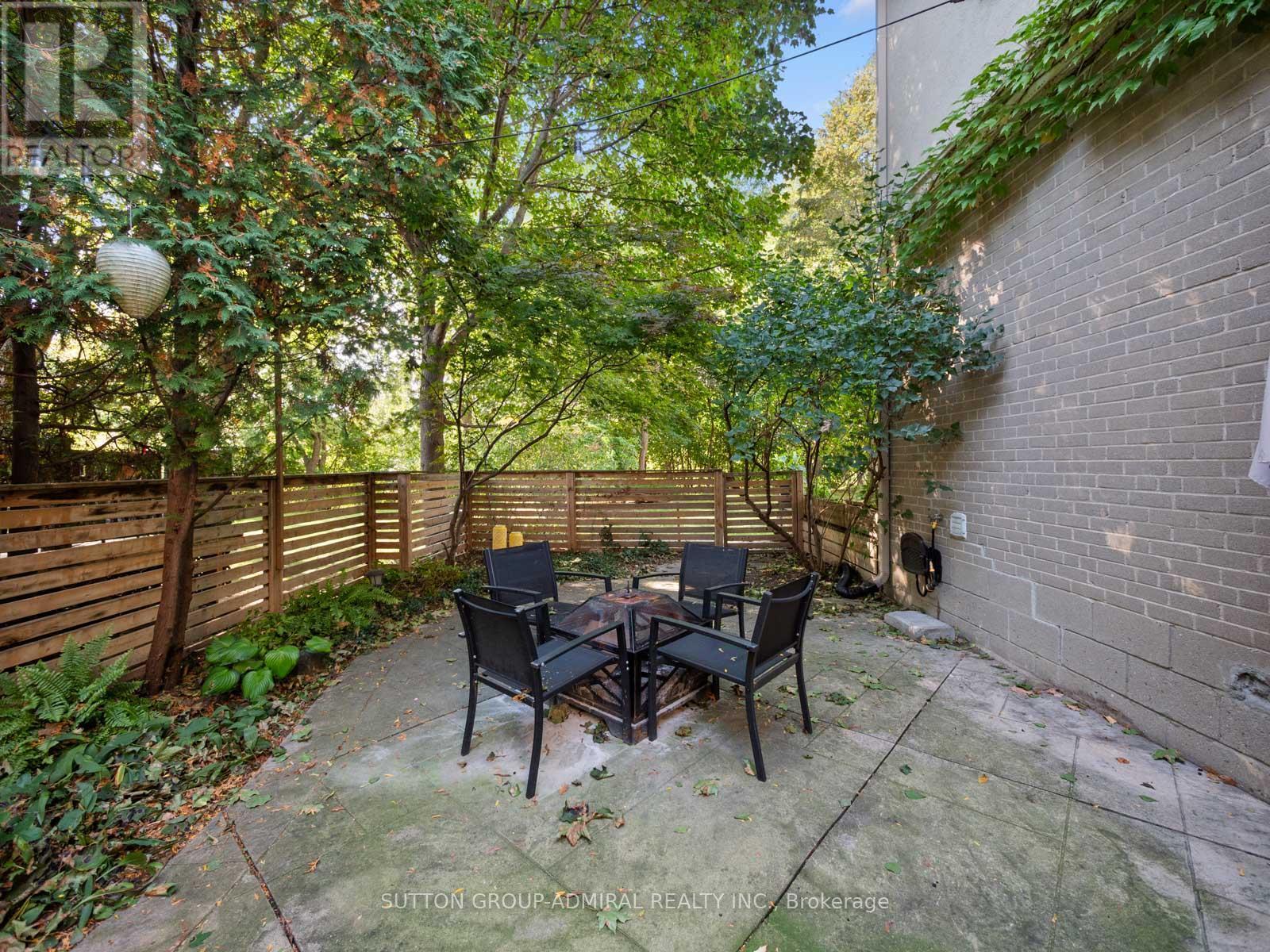 26 Puckeridge Crescent, Toronto, ON - Outdoor With Deck Patio Veranda